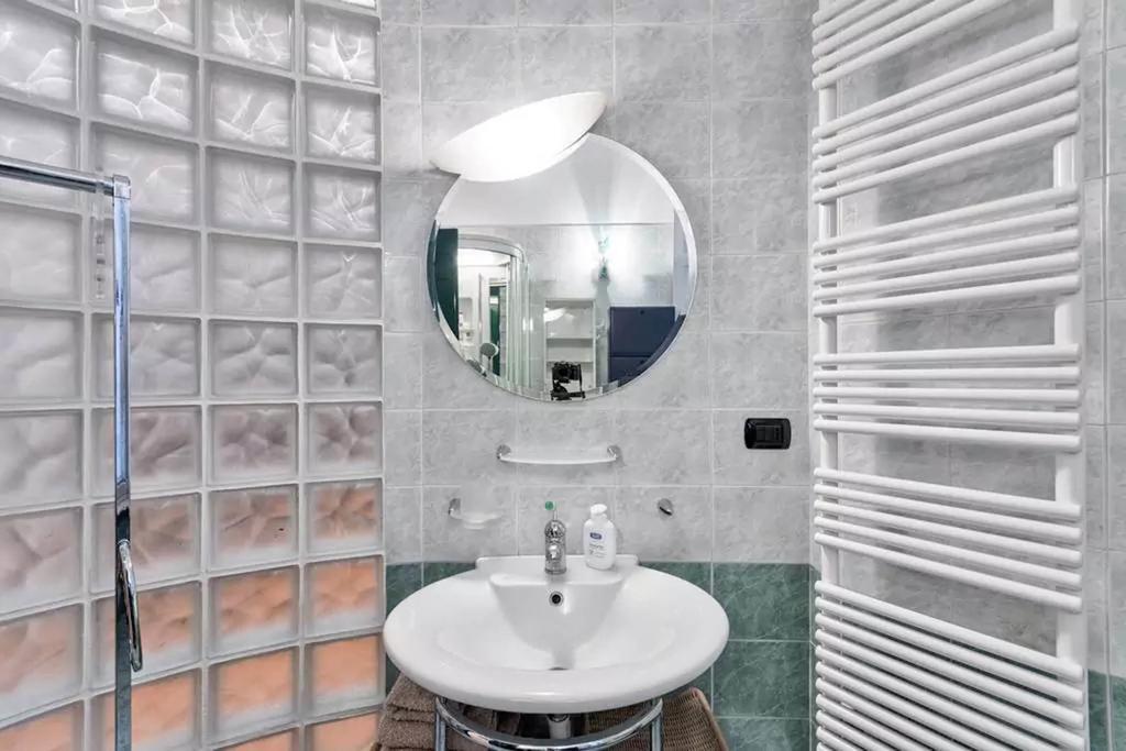 Luxrent Loft Lagrange Apartment Turin Bagian luar foto